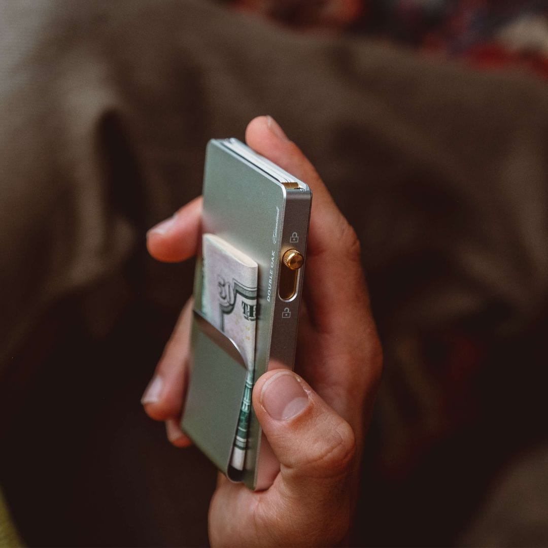 Pop-up Cardholder