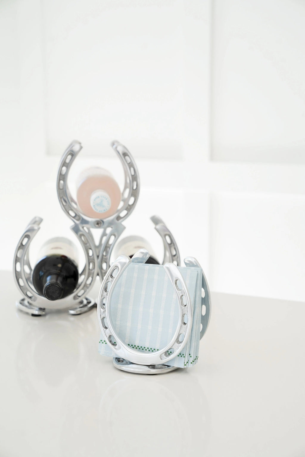 Huntley Horseshoe Napkin Holder, Aluminum Silver Finish