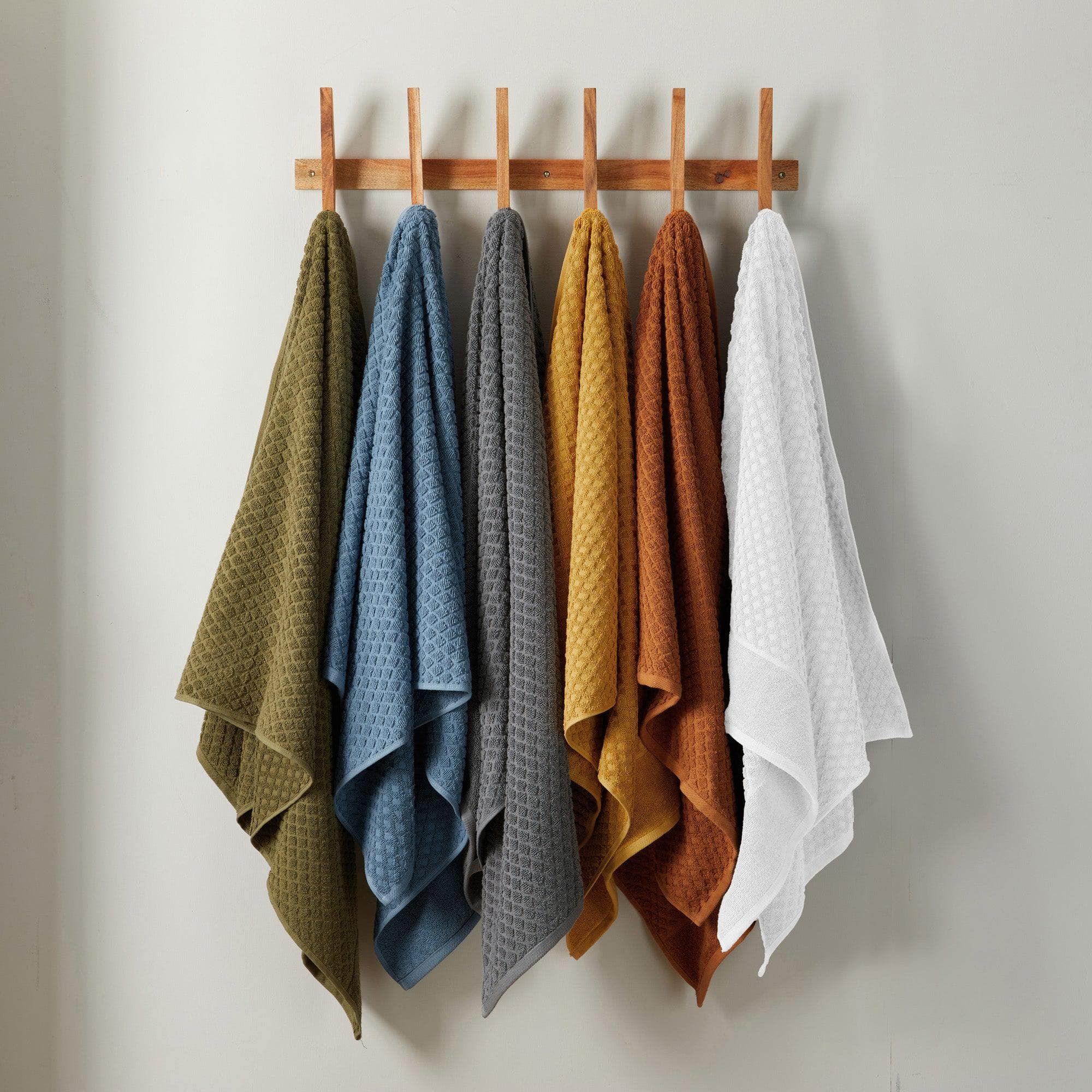 Cotton Diamond Waffle Weave Bath Towel Set - Grayson Collection