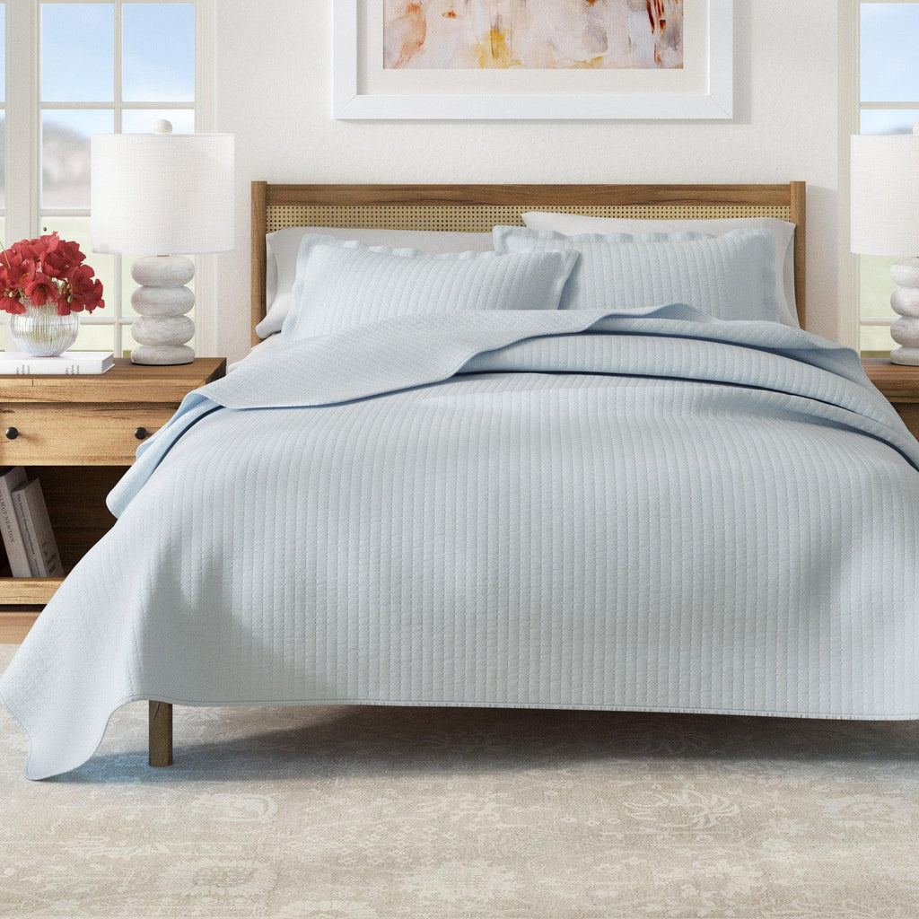 3-Piece Solid Quilt - Alicia Collection