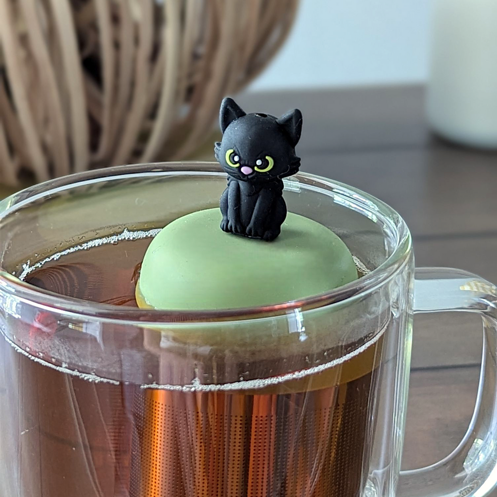 Black Halloween Cat Floating Tea Steeper