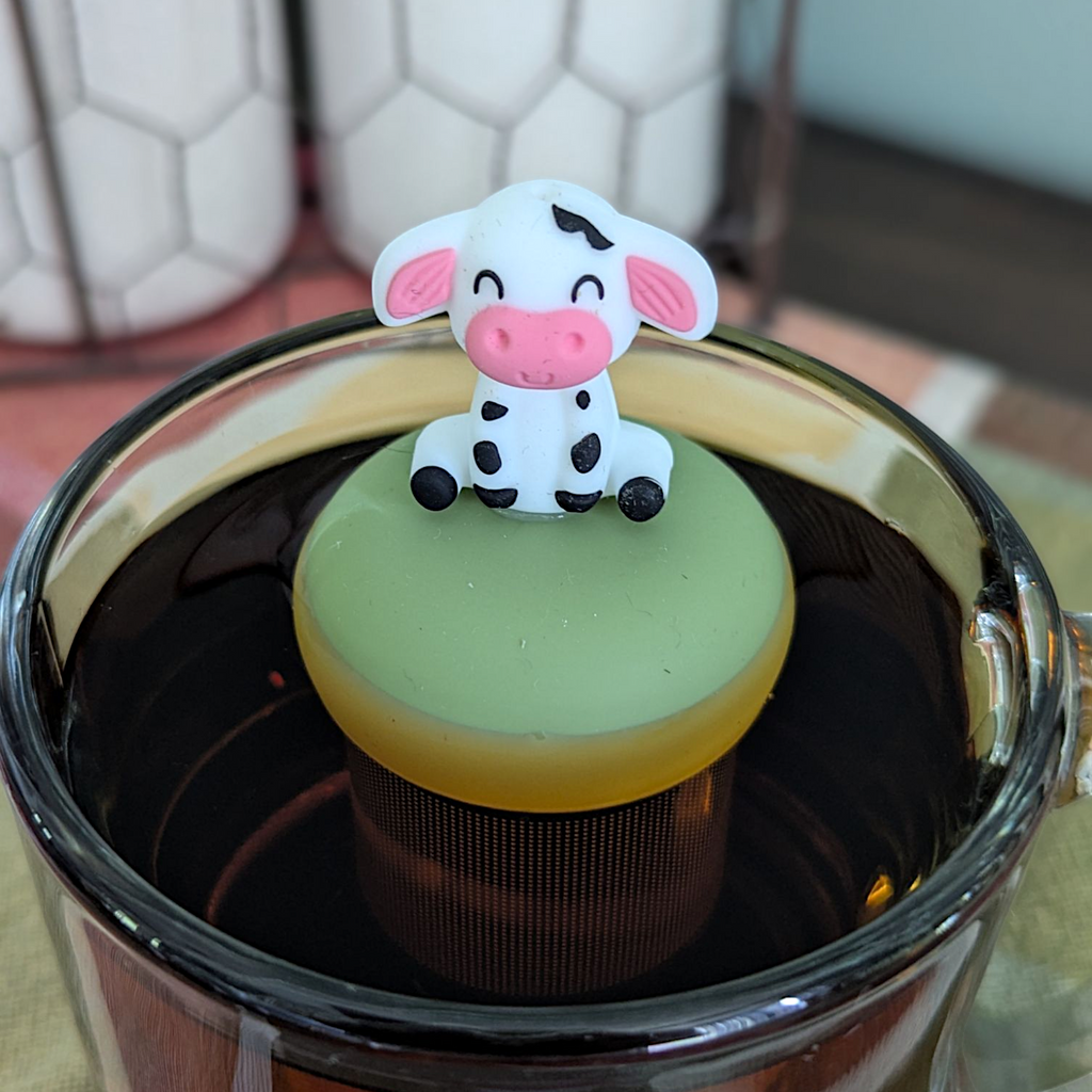 Spotted Cow Floating Tea Steeper