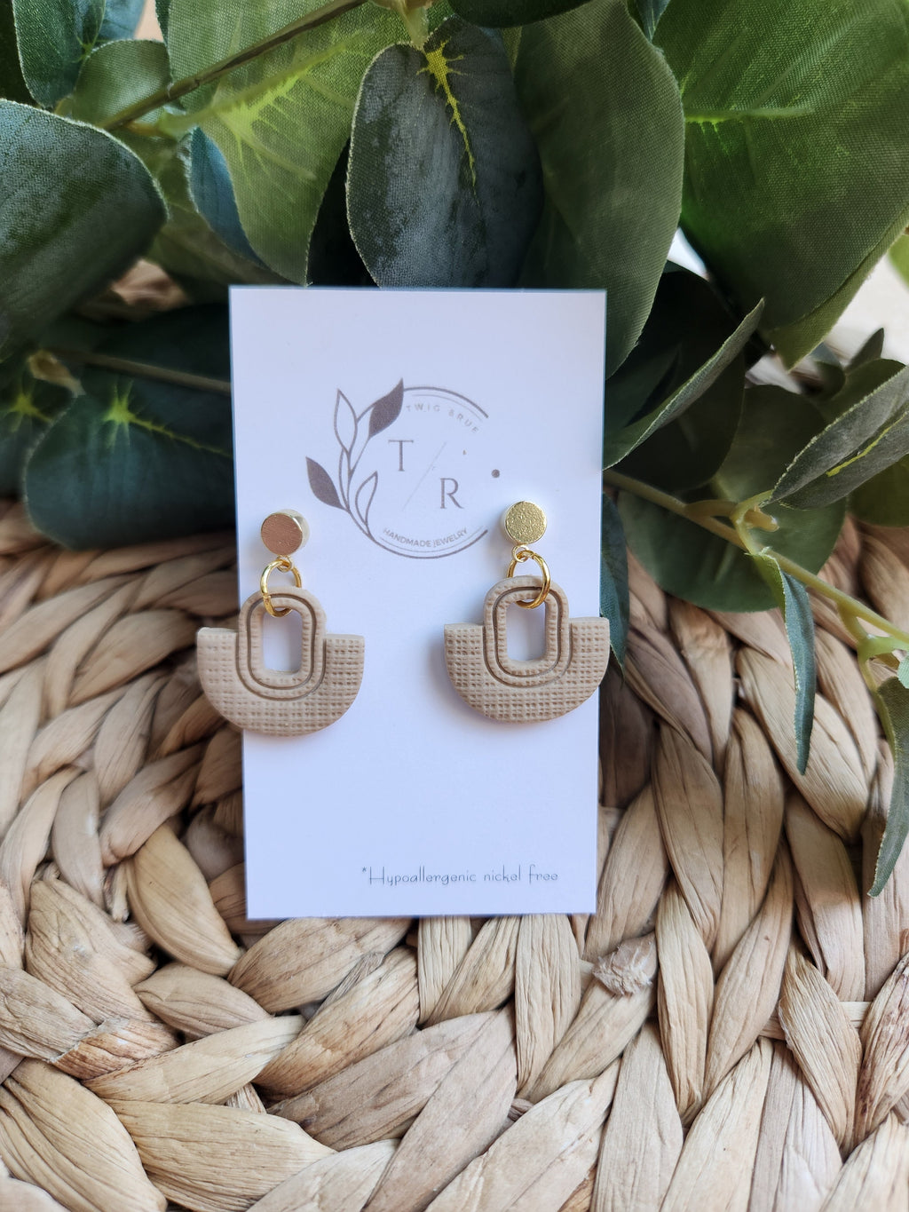Bailey| Linen embossed clay with 14k gold stud