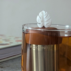 White Monstera Floating Tea Steeper l light brown